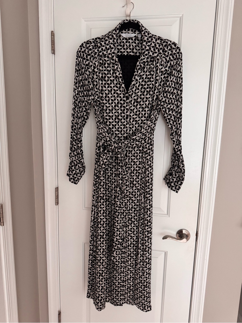 & Other Stories Black and White Geometric Button-Down Shirt